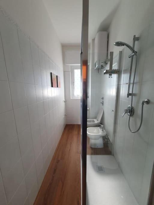 Sunhouse - Nuovo Accogliente Bilocale Apartamento Milão Exterior foto